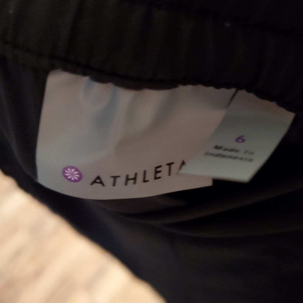 Athleta Solid Black Chelsea Cargo Pants 4, 6 - Picture 9 of 9